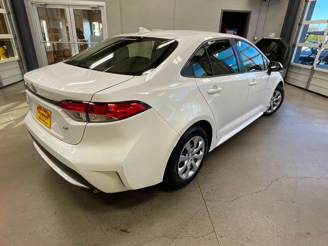 2021 toyota corolla le