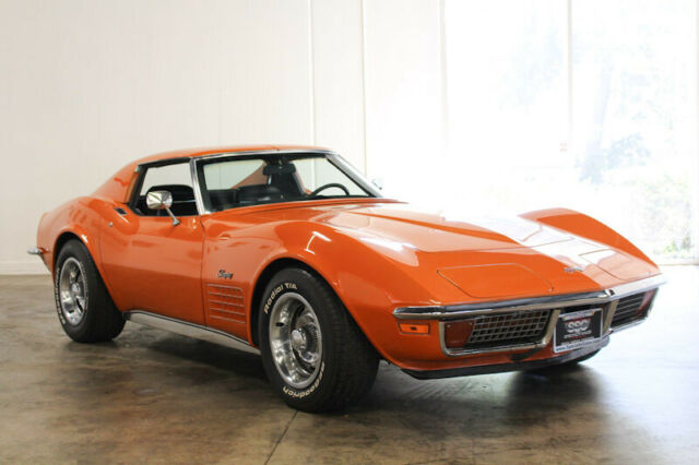 1972 chevrolet corvette 94167 miles orange coupe