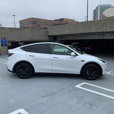 2021 tesla model y standard range in indianapolis, indiana