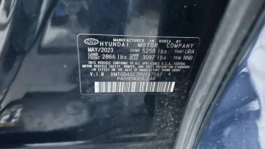2023 Genesis G80