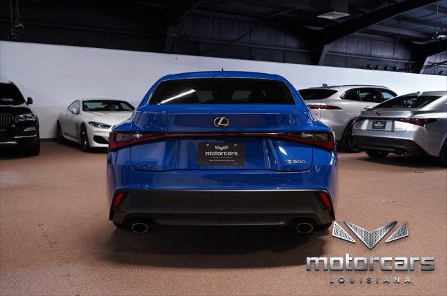 2021 lexus is 300 base
