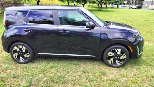 2023 kia soul gt-line