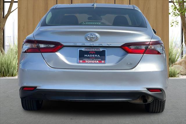 2023 toyota camry le