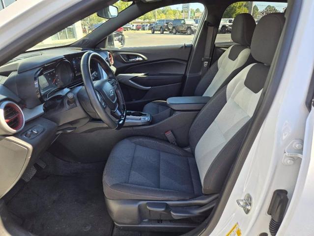 2024 chevrolet trax 1rs