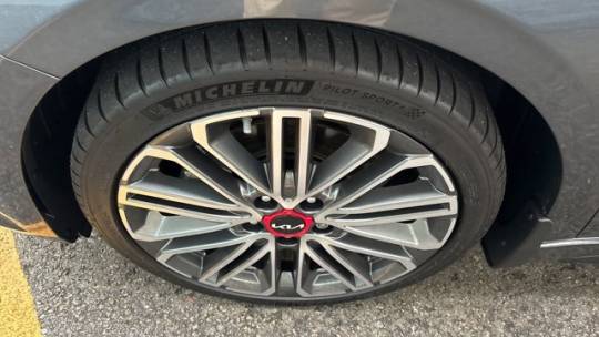 2022 kia forte gt