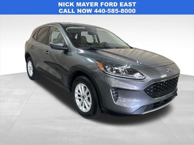 2021 ford escape se
