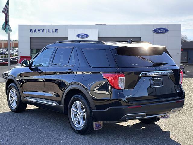 2021 ford explorer xlt