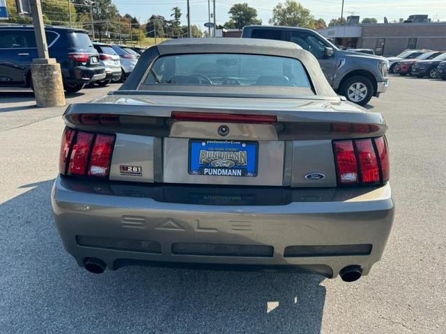2001 ford mustang gt