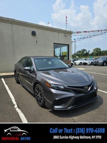 2022 toyota camry se