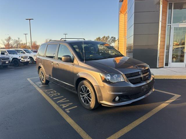 2018 dodge grand caravan se