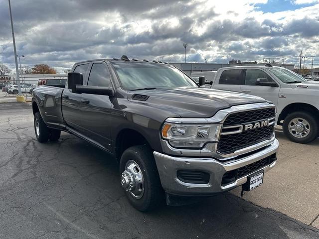 2020 ram 3500 tradesman