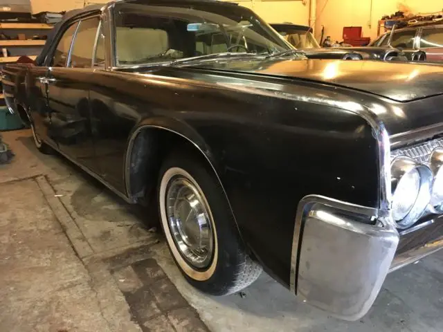 1962 lincoln continental four door convertible