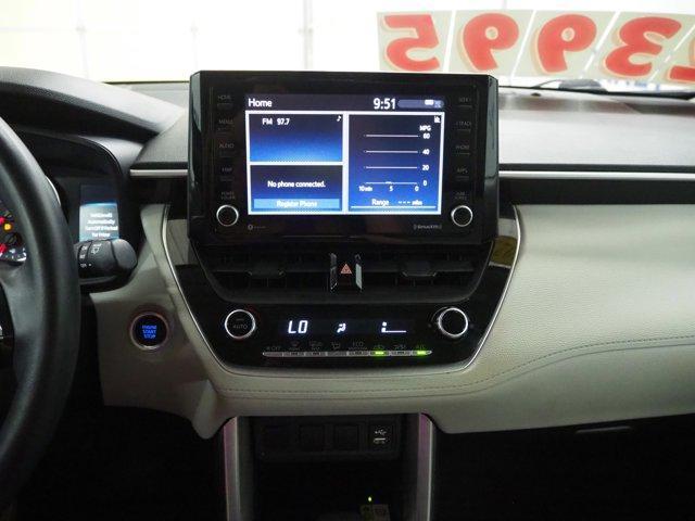 2022 toyota corolla cross le