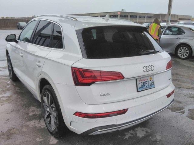 2021 audi q5 40 premium plus