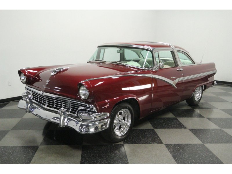 ford fairlane crown victoria