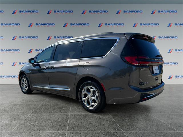 2022 chrysler pacifica limited