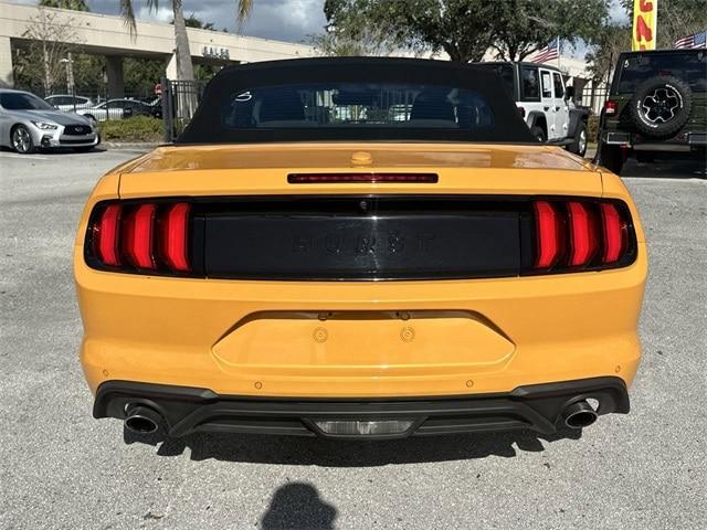2022 ford mustang ecoboost