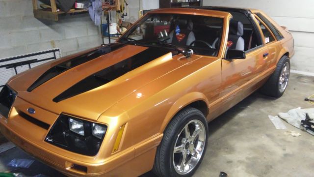 85 mustang gt / t-tops