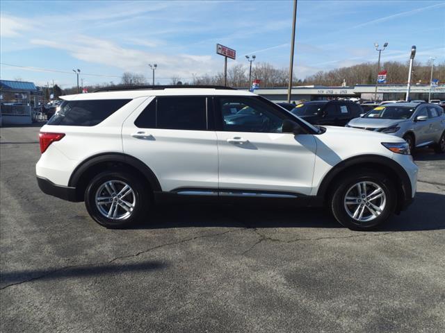 2022 ford explorer xlt