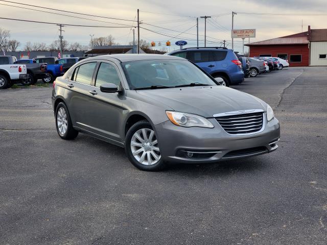 2013 chrysler 200 touring