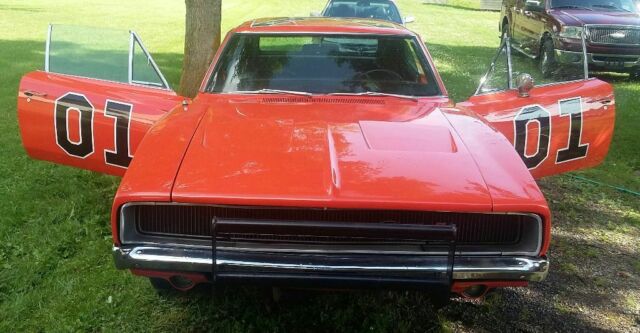1968 dodge charger "general lee"