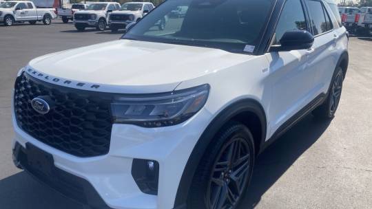 2025 Ford Explorer