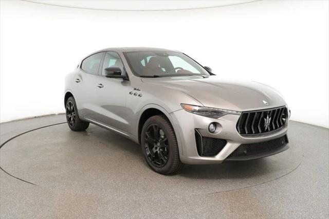 2022 maserati levante modena s