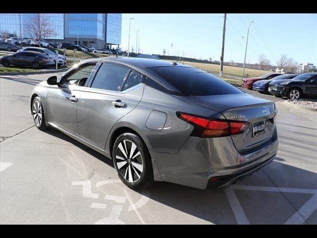 2019 nissan altima in overland park, kansas
