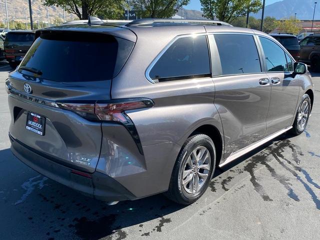 2023 toyota sienna xle