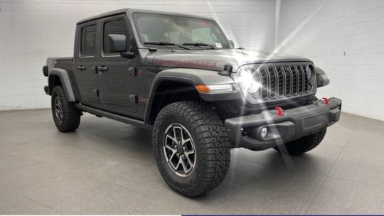 2024 Jeep Gladiator