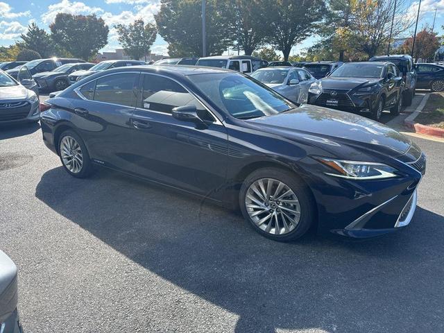 2020 lexus es 300h luxury