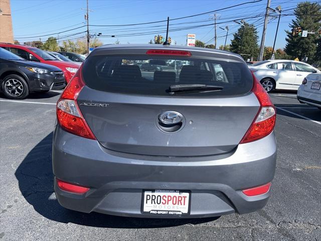 2017 hyundai accent se