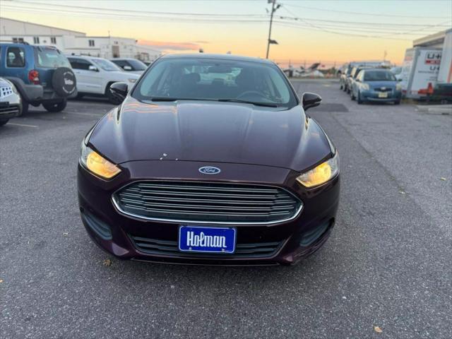2013 ford fusion se