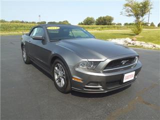 2014 Ford Mustang v6 premium