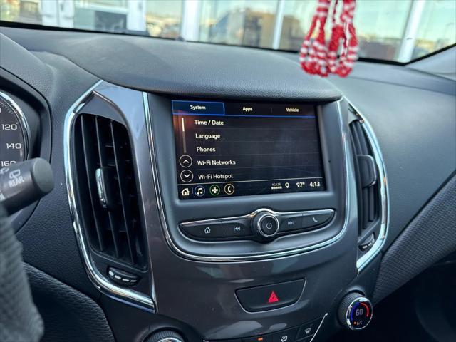 2019 chevrolet cruze lt