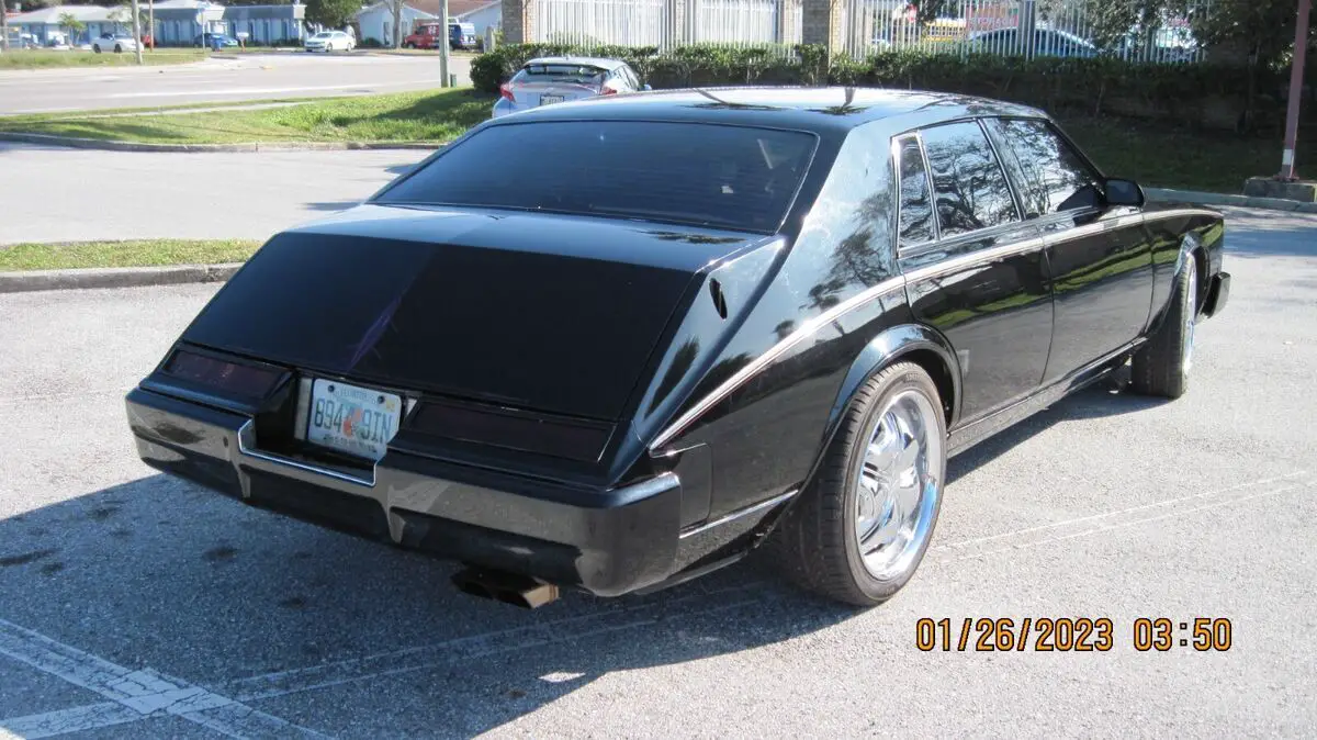 1982 cadillac seville base sedan 4-door 4.1l v-8