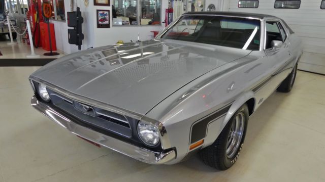 1972 ford mustang 33400 miles silver 2 door hardtop 351 automatic