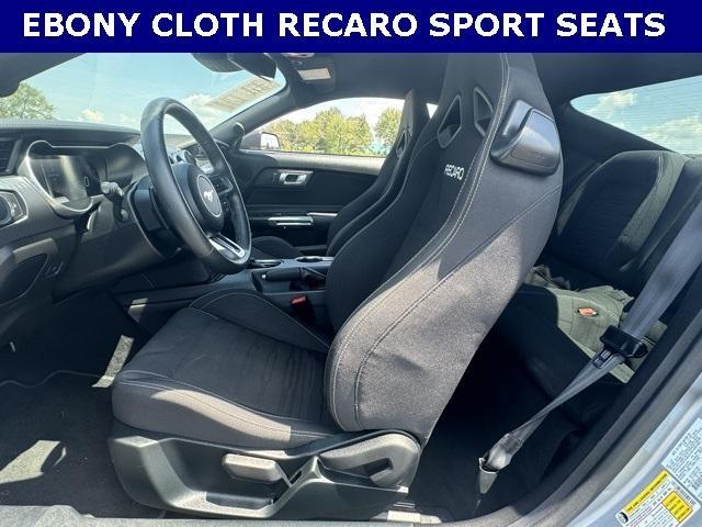 2022 ford mustang mach 1