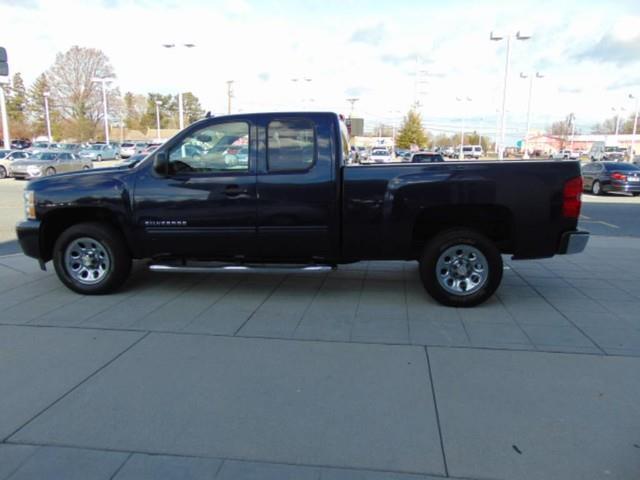 2011 chevrolet silverado 1500 ls 4x2 ls 4dr extended cab 6.5 ft. sb for sale in dover, delaware