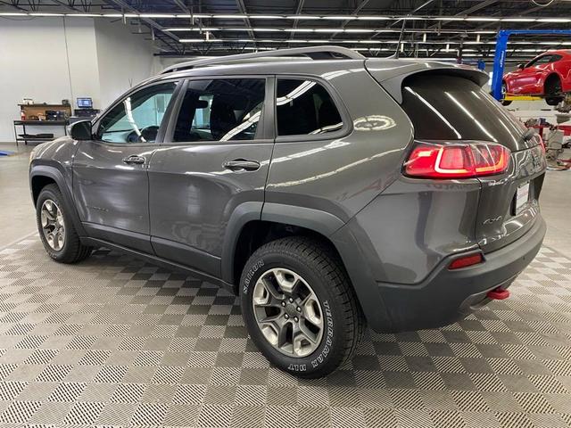 2019 jeep cherokee trailhawk
