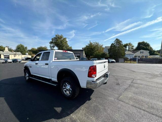 2017 ram 3500 tradesman crew cab 4x4 6'4' box