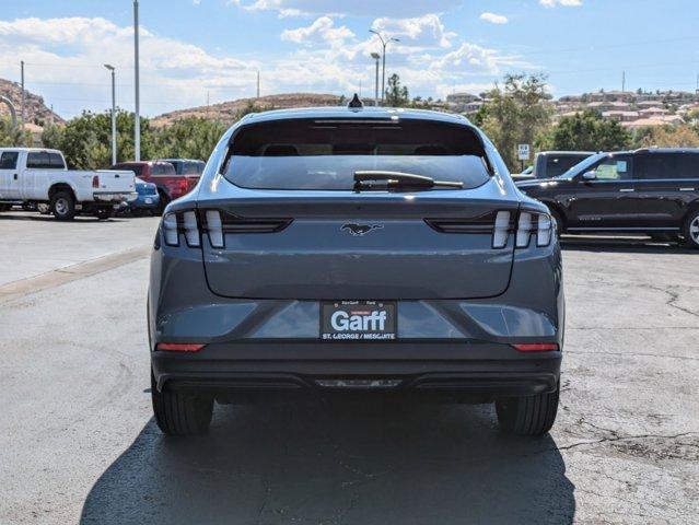 2023 ford mustang mach-e select