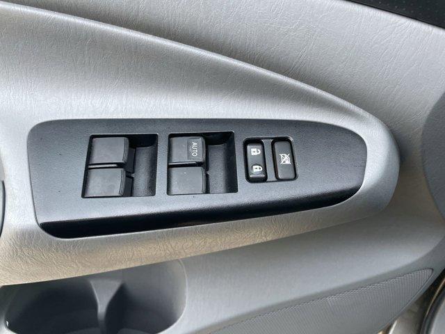 2014 toyota tacoma base