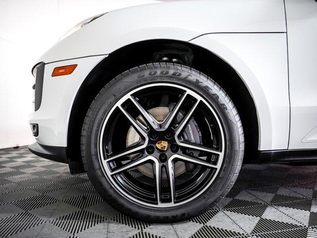 2021 porsche macan base