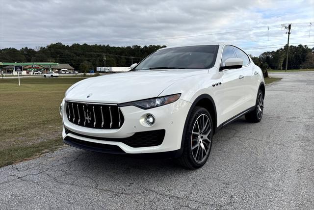 2018 maserati levante base