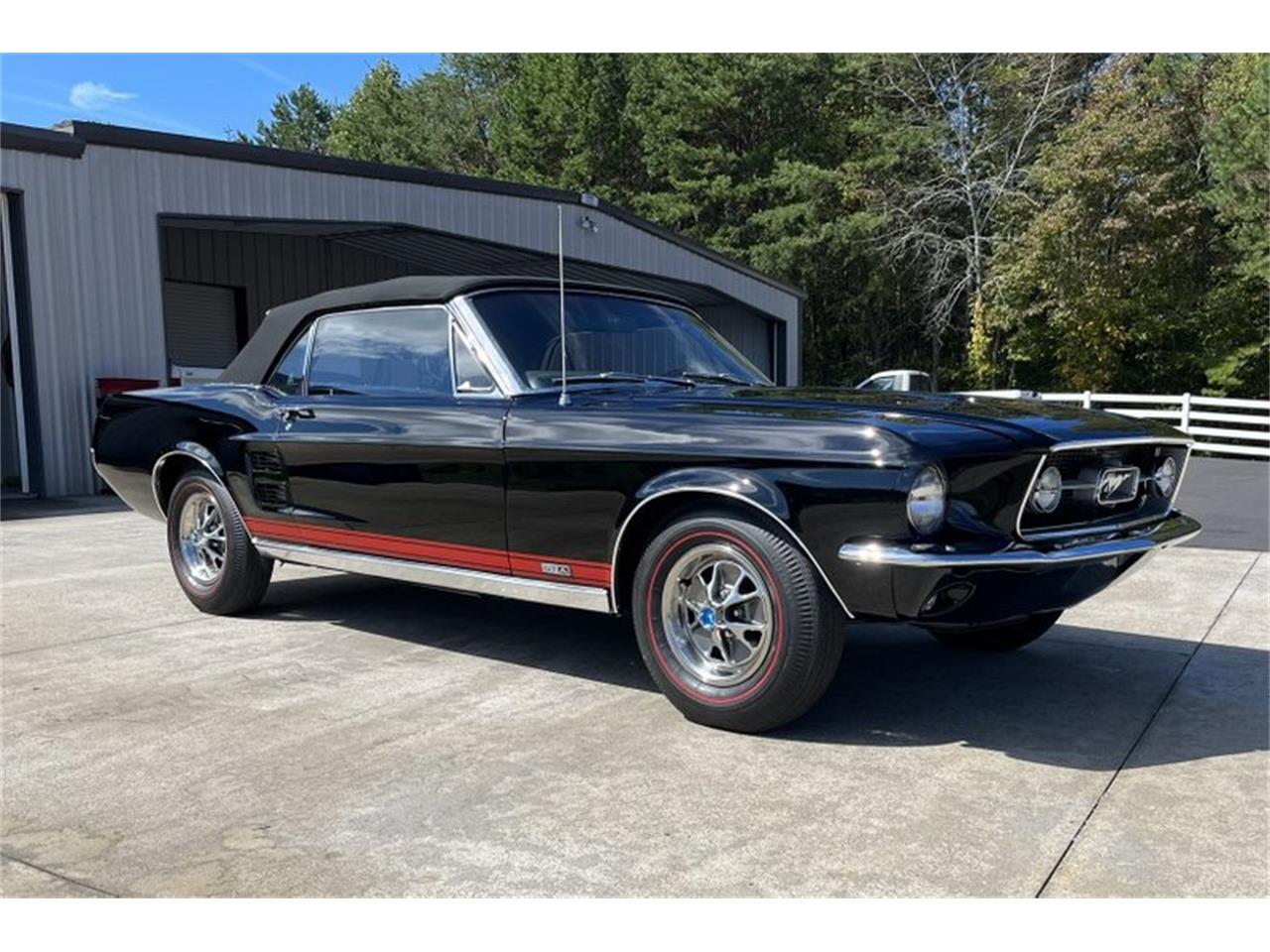 1967 ford mustang
