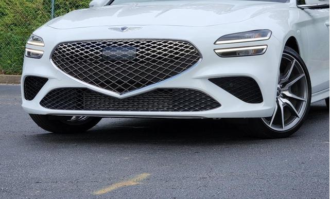 2022 genesis g70 2.0t