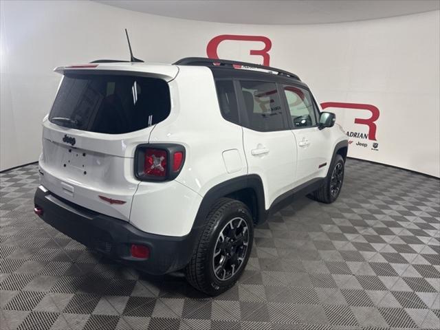 2023 jeep renegade trailhawk