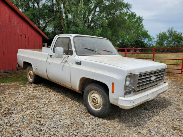 1976 chevrolet c10 custom deluxe - one owner - 17,933 act miles - original ! wow