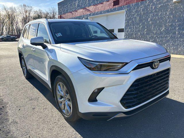 2024 toyota grand highlander limited